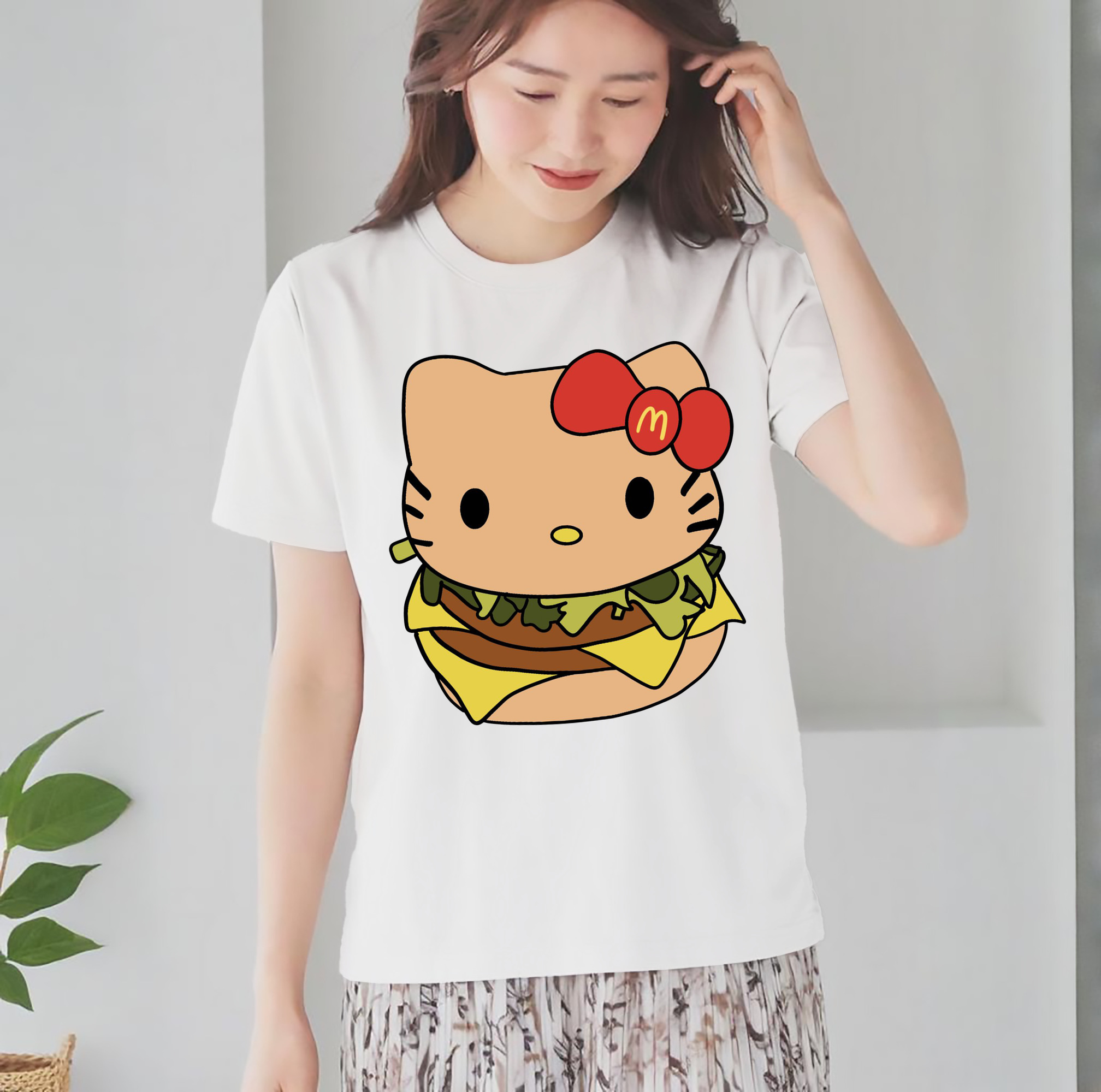 ハンバーガーモチーフのハローキティ