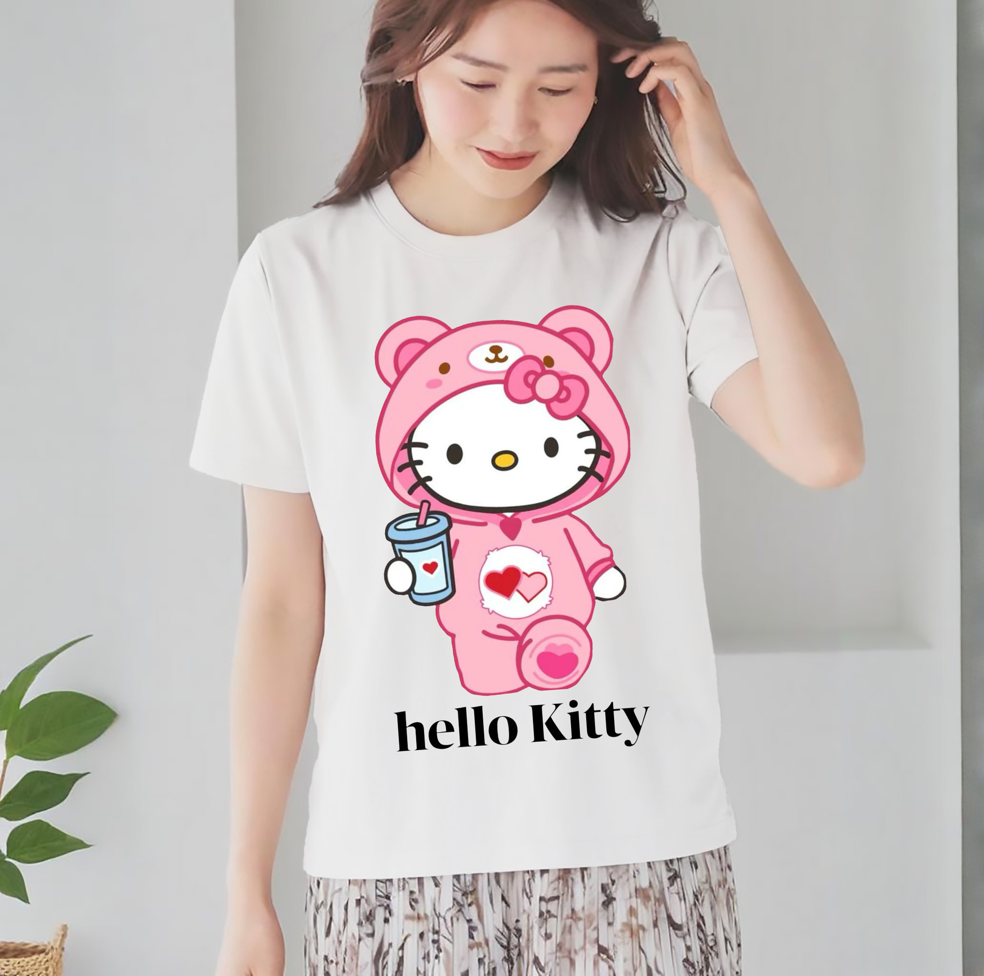 レディースカジュアルプリントTシャツ ・ 綿100％ ・ クルーネック ・ フロントプリント ・ 柔らかく快適 ・ フィットネス カジュアル 旅行用